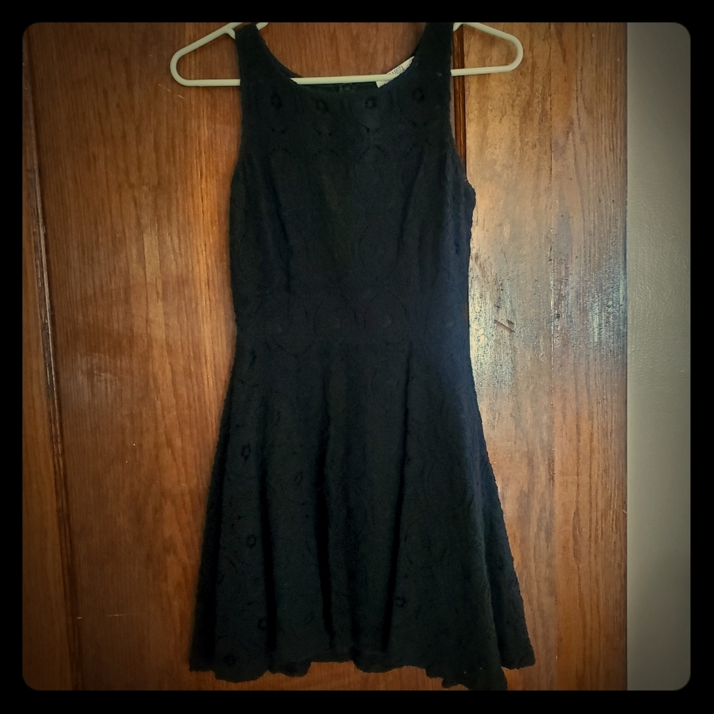 BB Dakota black dress size 2